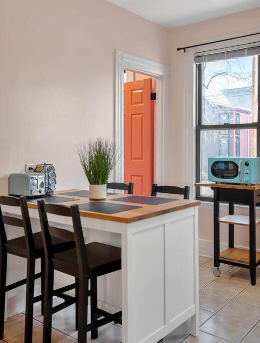 Peachy Paradise In East Rock Near Dt/Yale New Haven Ngoại thất bức ảnh